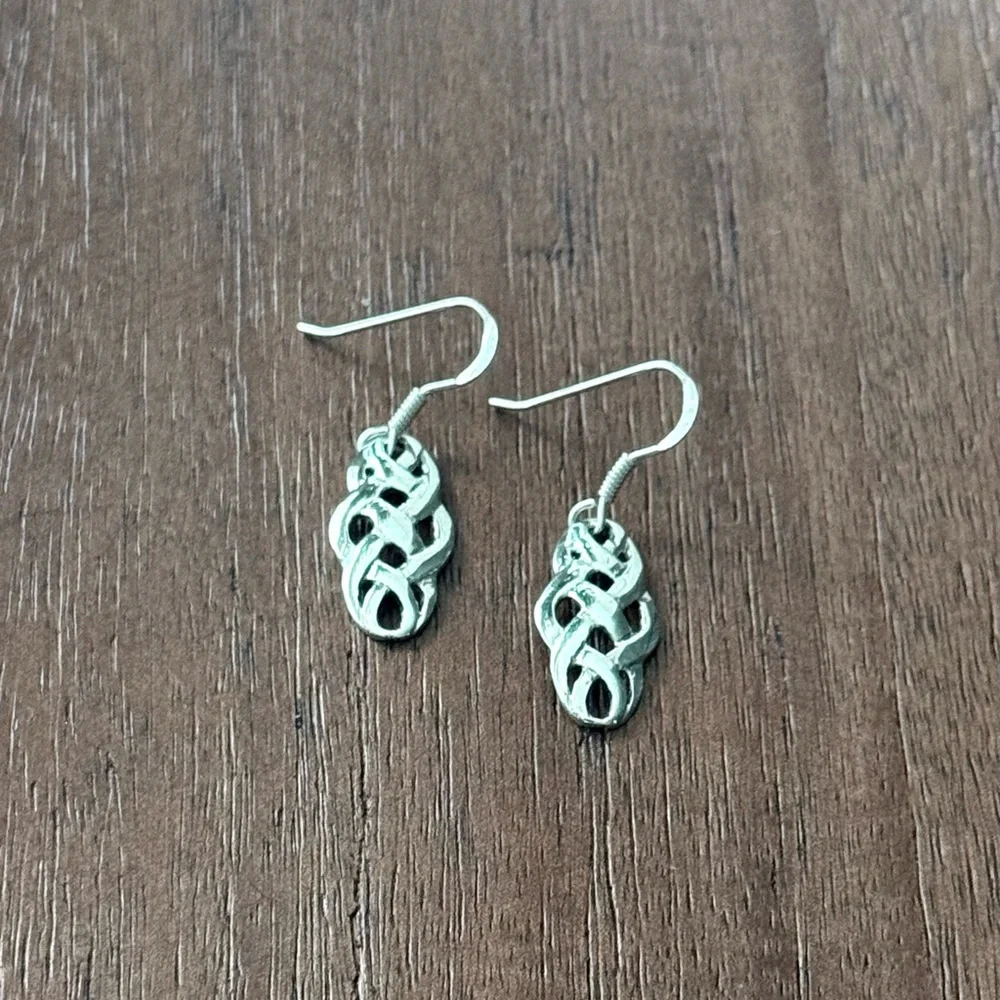 NWT 925 Sterling Silver Celtic Dangle Drop Earrings! Hypoallergenic! NEW! - Picture 3 of 7